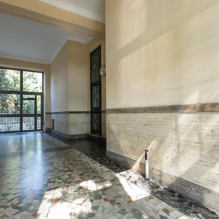 Luna Homes - Bilocale In Mac Mahon Milan Exterior photo