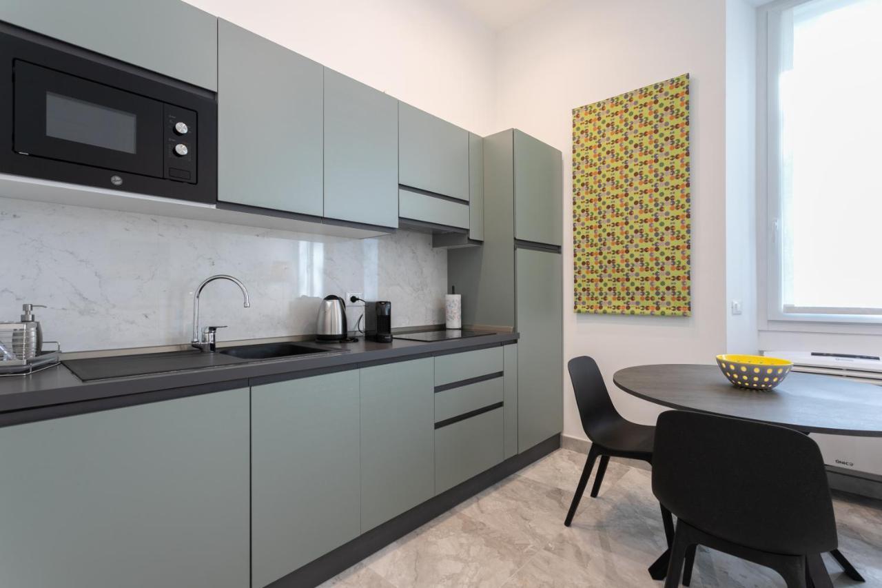 Luna Homes - Bilocale In Mac Mahon Milan Exterior photo
